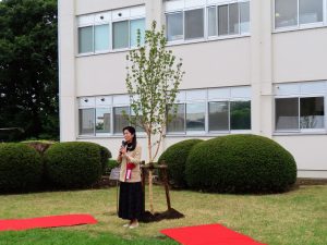 参議院議員 上野 通子様