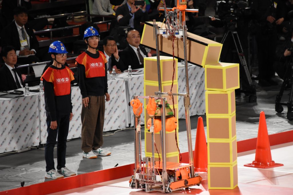 ゲートを見事完成させるオヤマシュランラン