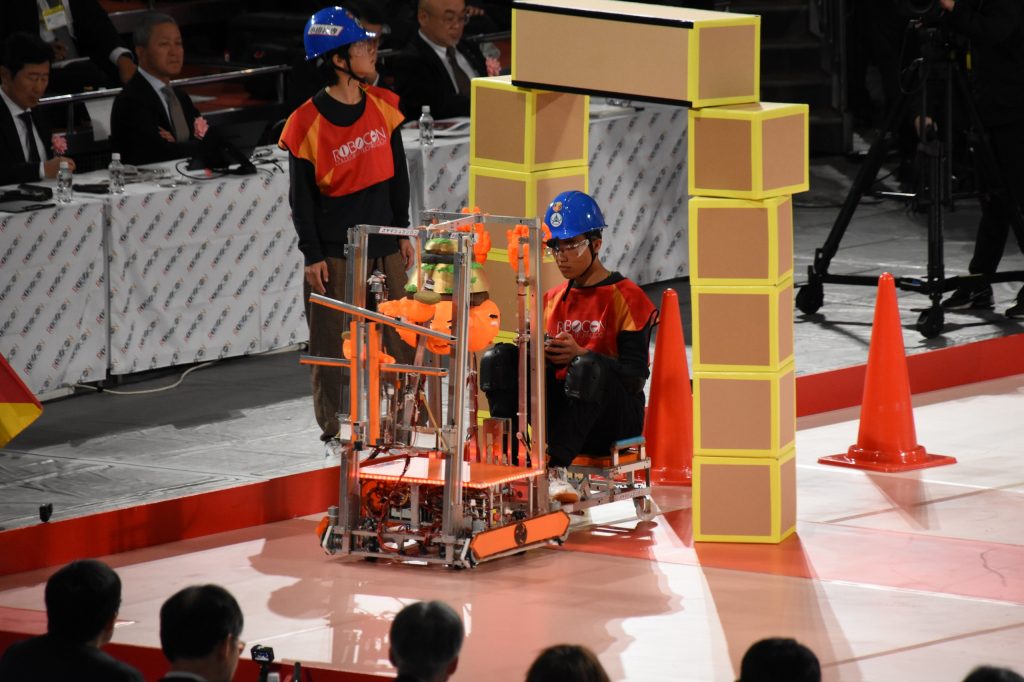 試合でゲート通過ミッションを成功させたオヤマシュランラン